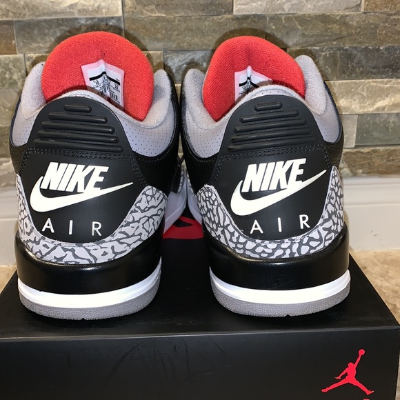 Men’s Retro Jordan Black Cement 3 - Picture 4 of 8